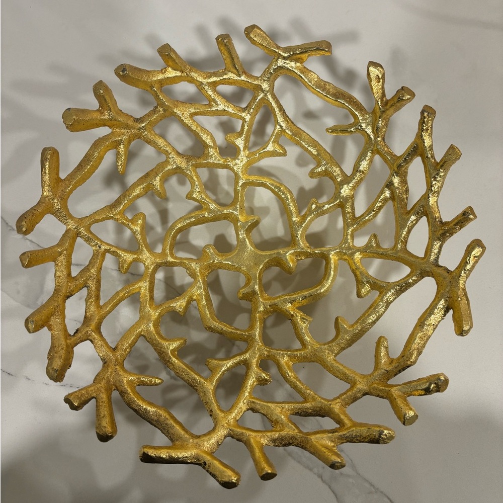Gold decorative bowl